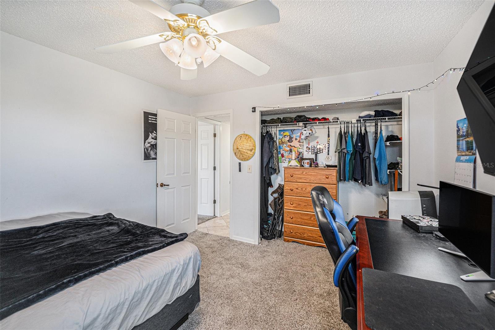 10216 SEMINOLE ISLAND DR, LARGO, FL, 33773