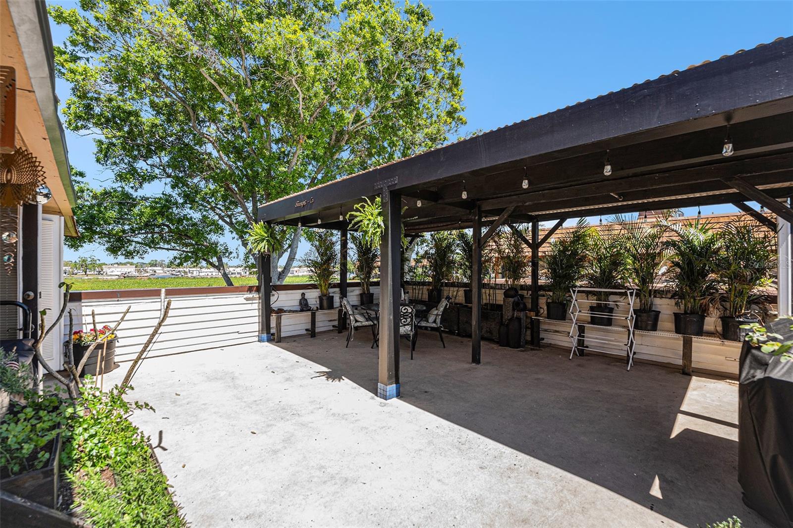 10216 SEMINOLE ISLAND DR, LARGO, FL, 33773