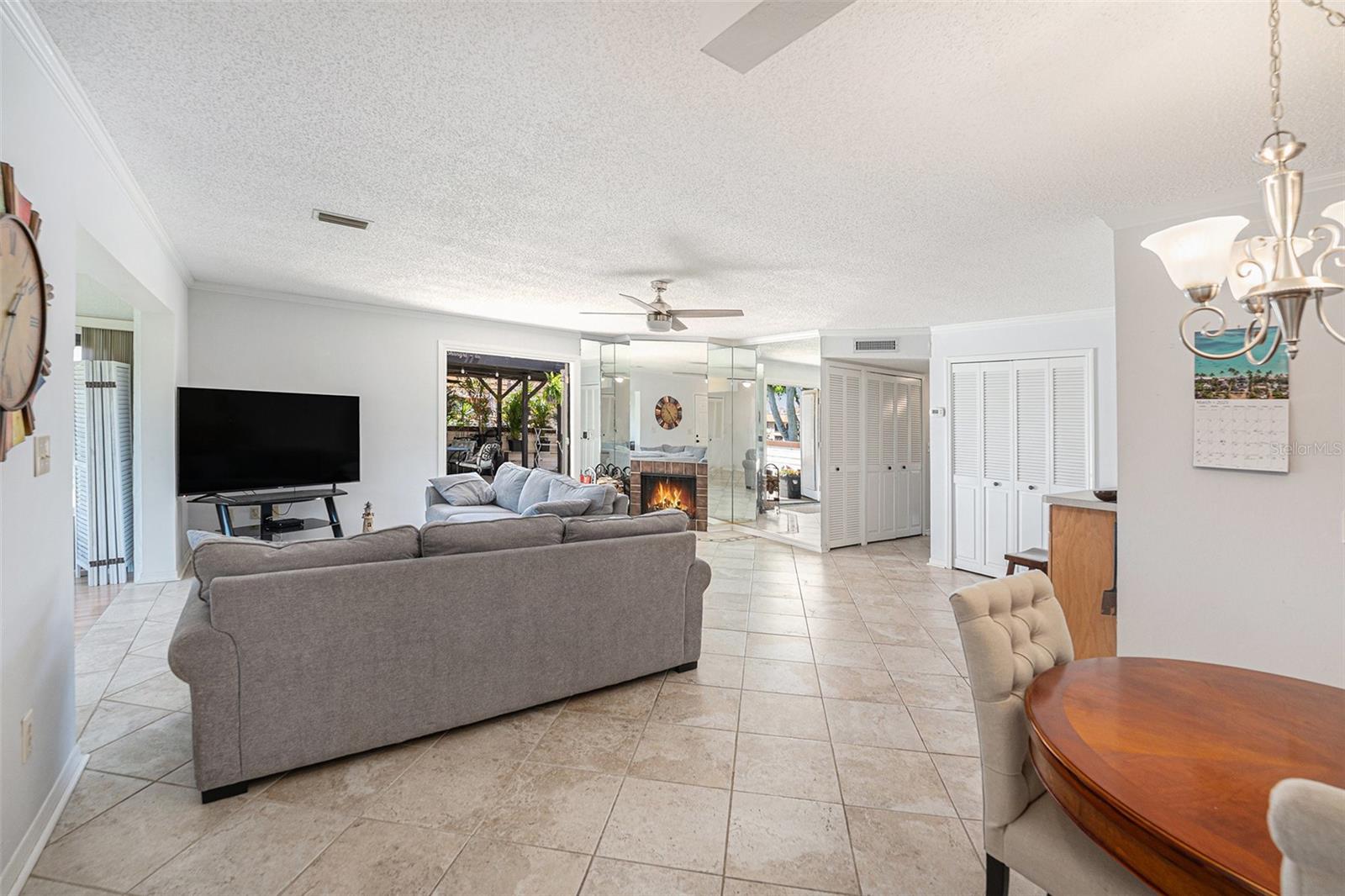10216 SEMINOLE ISLAND DR, LARGO, FL, 33773