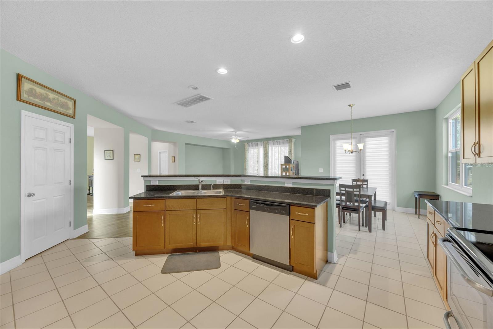 9102 KENTUCKY DAY CT, GIBSONTON, FL, 33534
