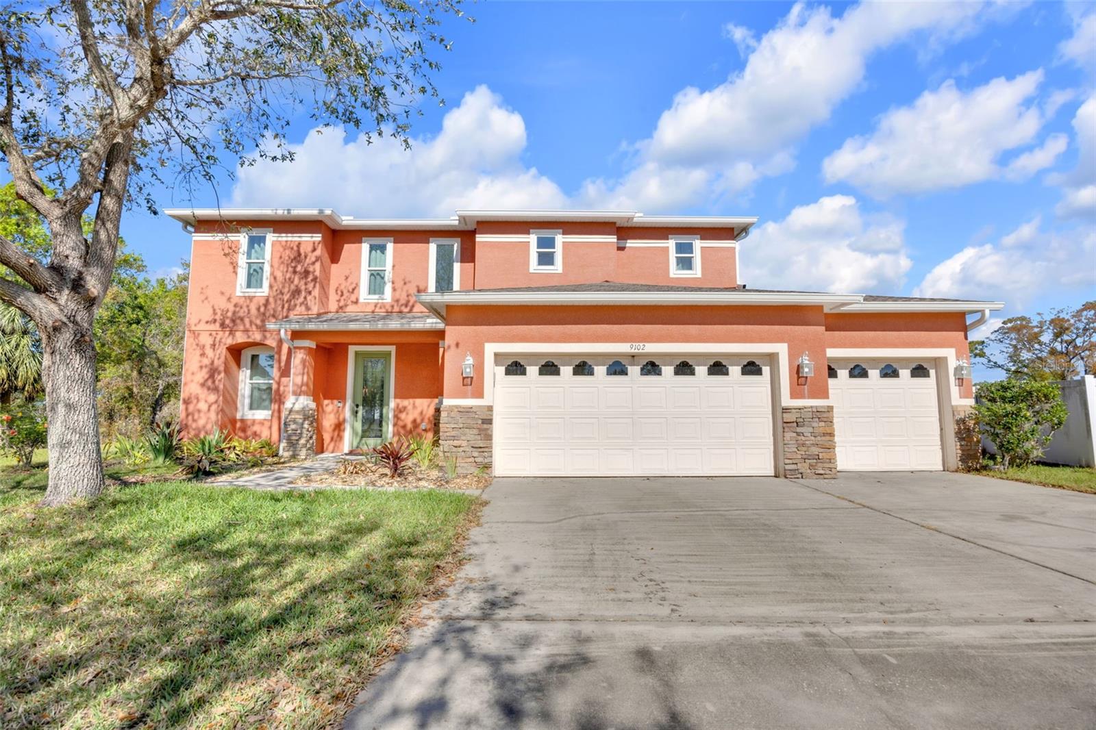 9102 KENTUCKY DAY CT, GIBSONTON, FL, 33534
