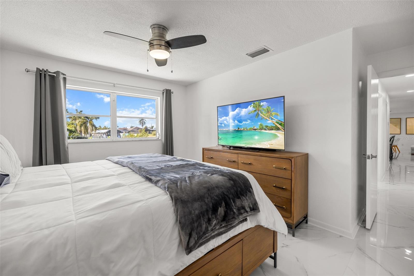 1728 CORNWALLIS PKWY, CAPE CORAL, FL, 33904