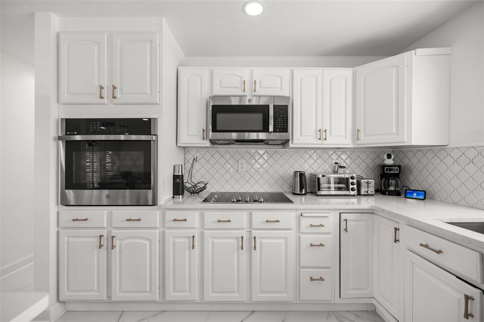 1728 CORNWALLIS PKWY, CAPE CORAL, FL, 33904