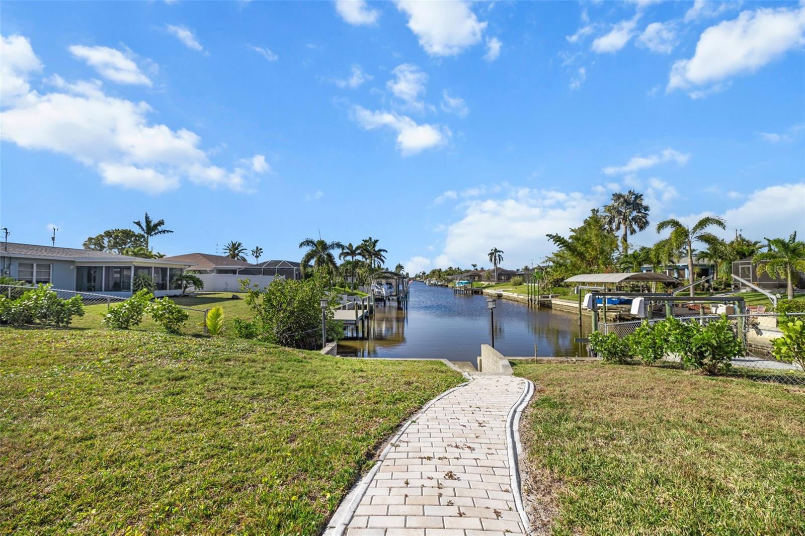 1728 CORNWALLIS PKWY, CAPE CORAL, FL, 33904