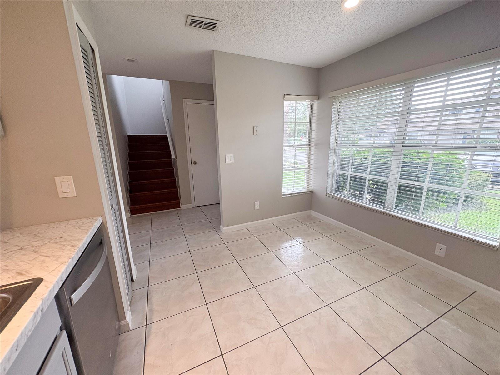 1225 CORAL COAST DR, ORLANDO, FL, 32824