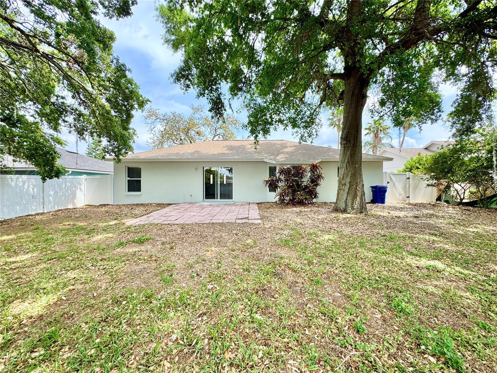5880 DRIFTWOOD DR, WINTER HAVEN, FL, 33884