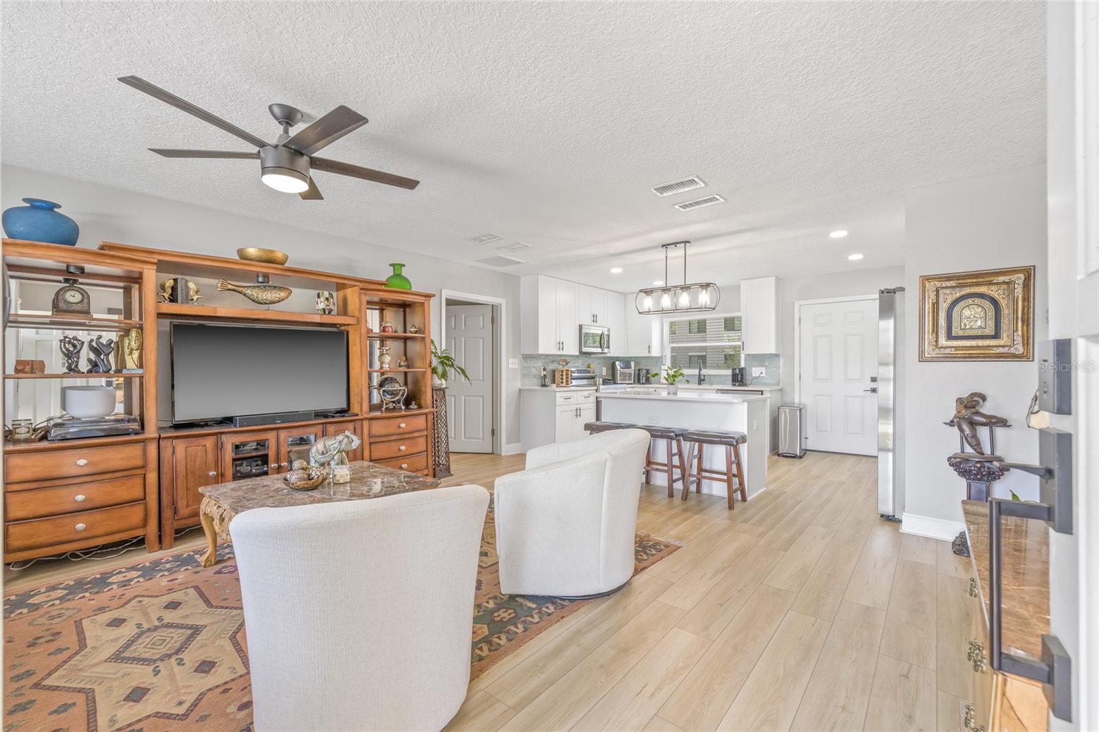 4406 W BAY COURT AVE, TAMPA, FL, 33611