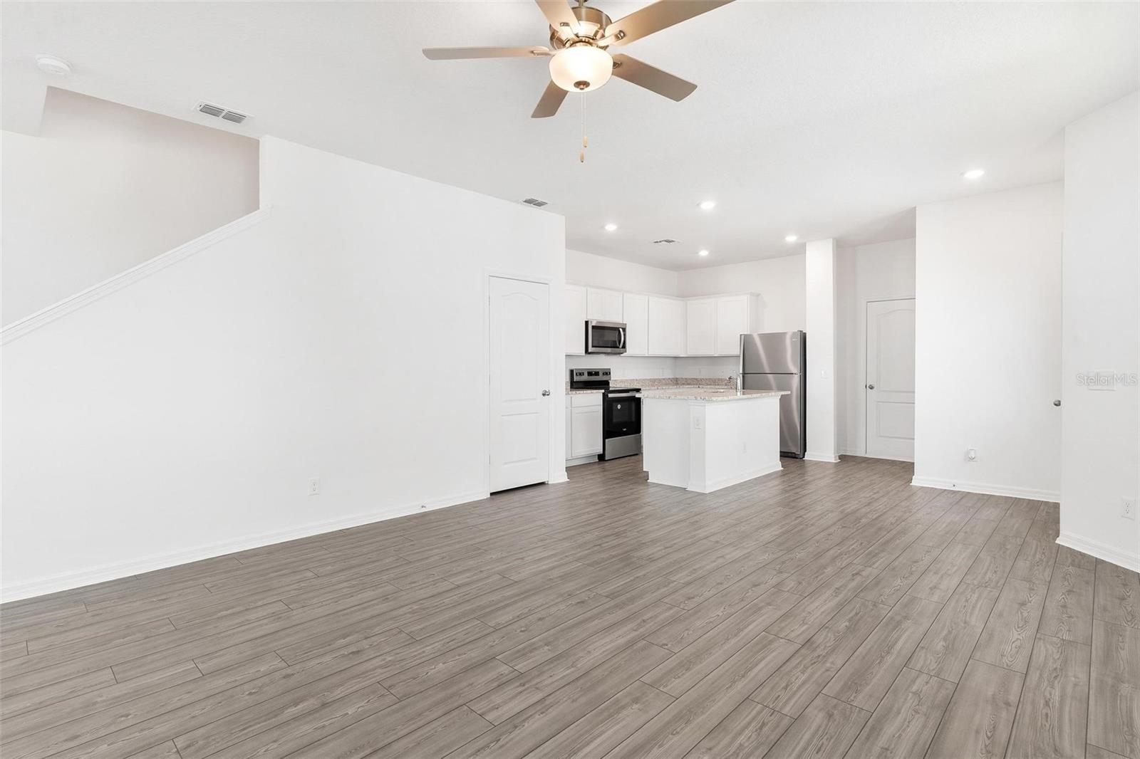 854 POPPY LN, DUNDEE, FL, 33838