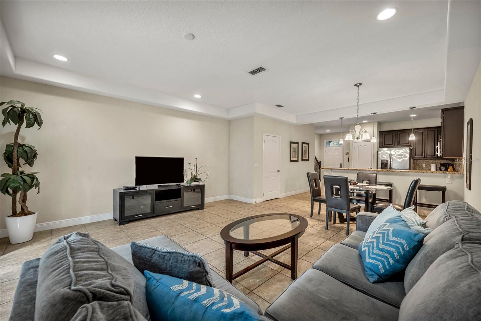 8177 ROSEVILLE BLVD, DAVENPORT, FL, 33896