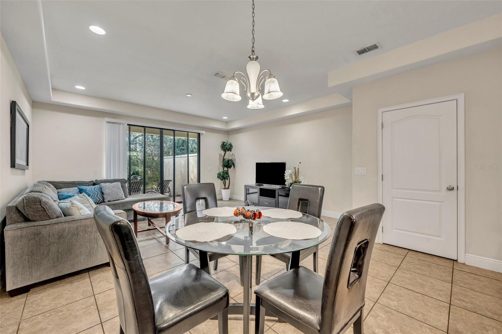 8177 ROSEVILLE BLVD, DAVENPORT, FL, 33896