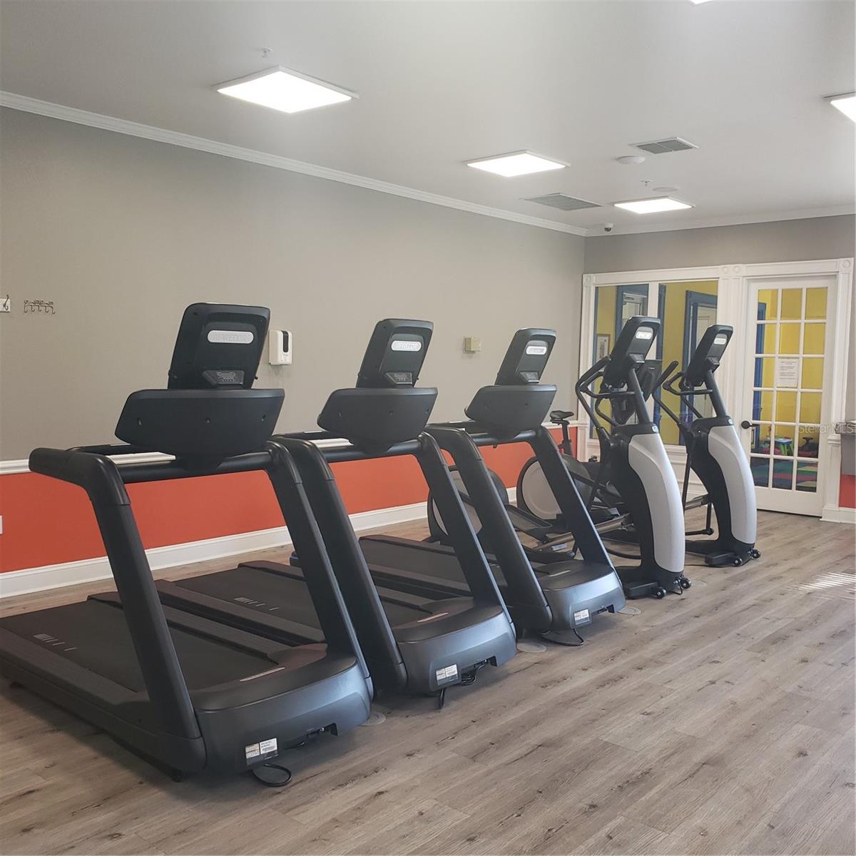 430 SOUTHERN PECAN CIR #201, WINTER GARDEN, FL, 34787