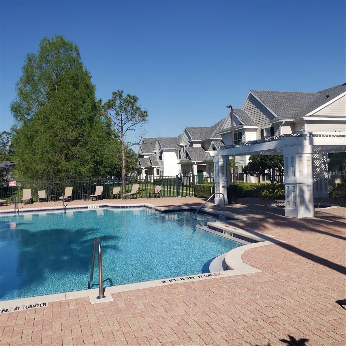 430 SOUTHERN PECAN CIR #201, WINTER GARDEN, FL, 34787