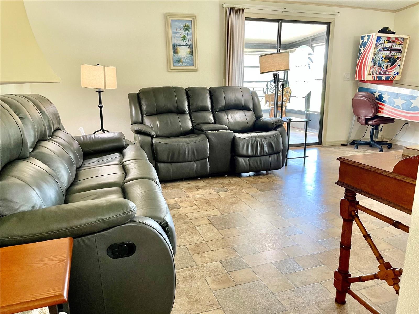 1712 W SCHWARTZ BLVD, THE VILLAGES, FL, 32159