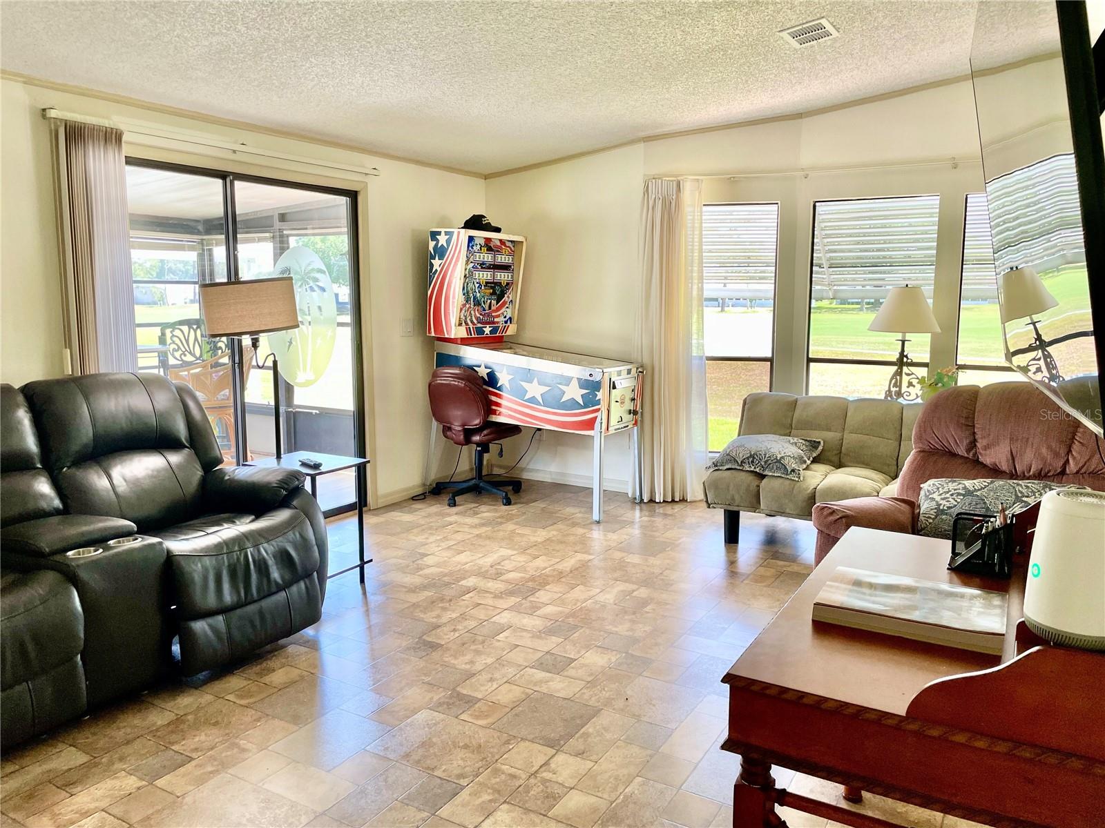 1712 W SCHWARTZ BLVD, THE VILLAGES, FL, 32159