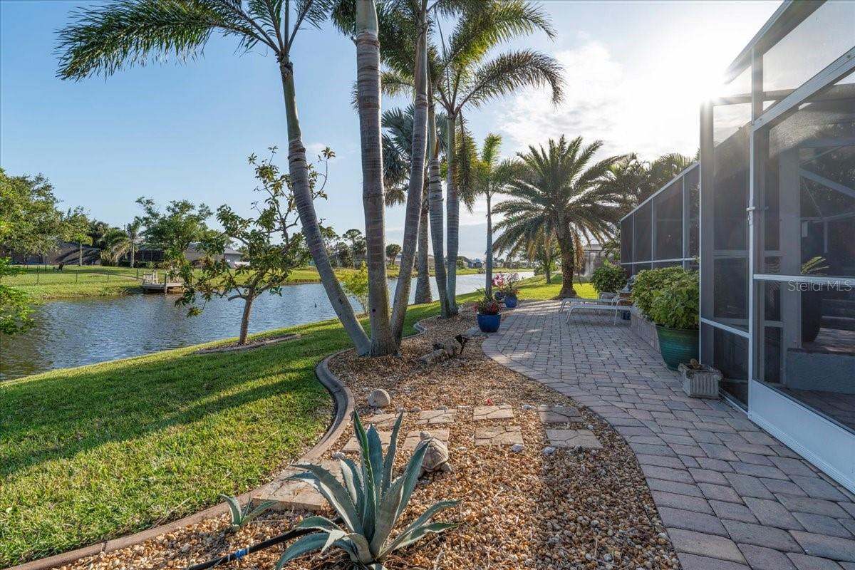 1091 ROTONDA CIR, ROTONDA WEST, FL, 33947