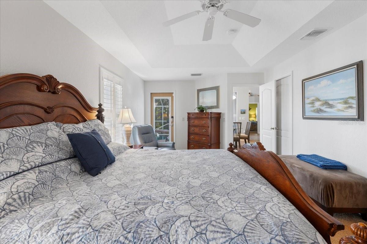 1091 ROTONDA CIR, ROTONDA WEST, FL, 33947