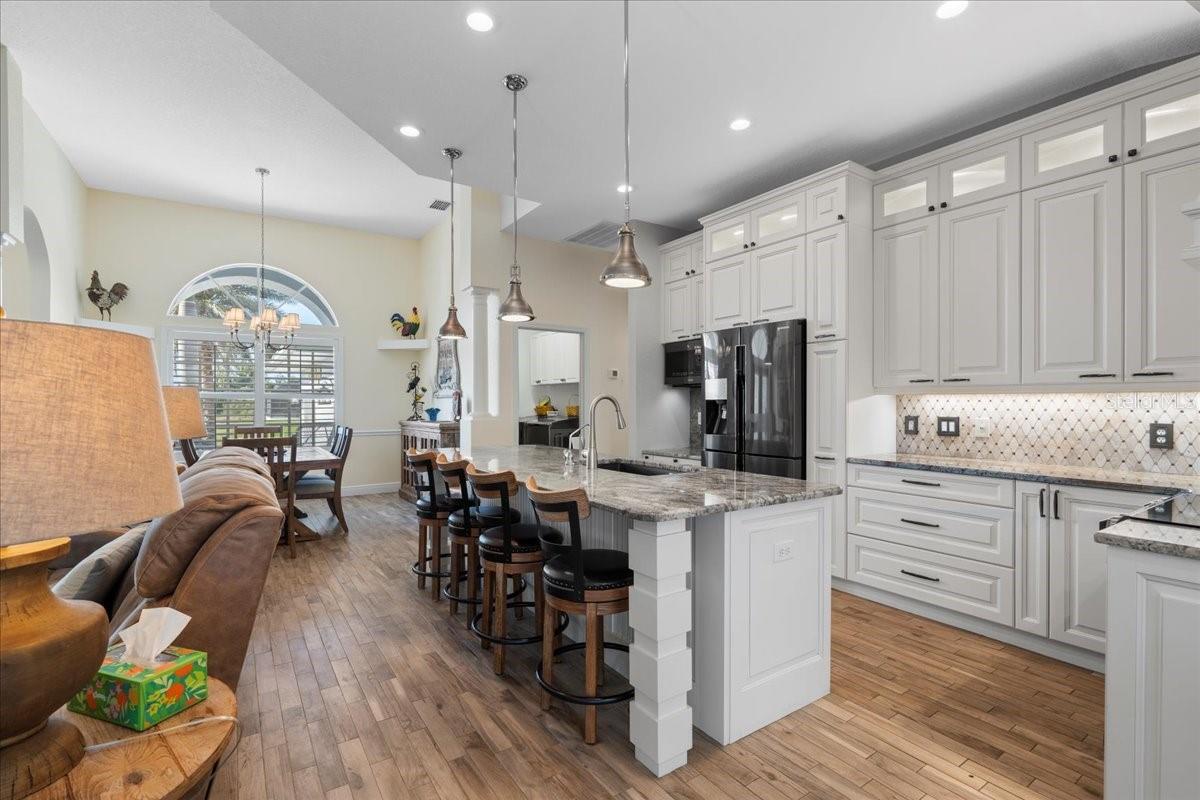 1091 ROTONDA CIR, ROTONDA WEST, FL, 33947