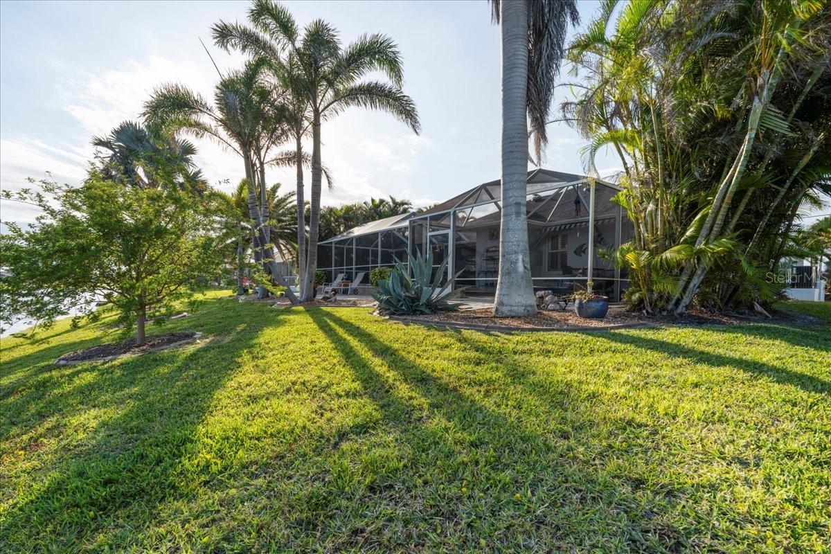 1091 ROTONDA CIR, ROTONDA WEST, FL, 33947