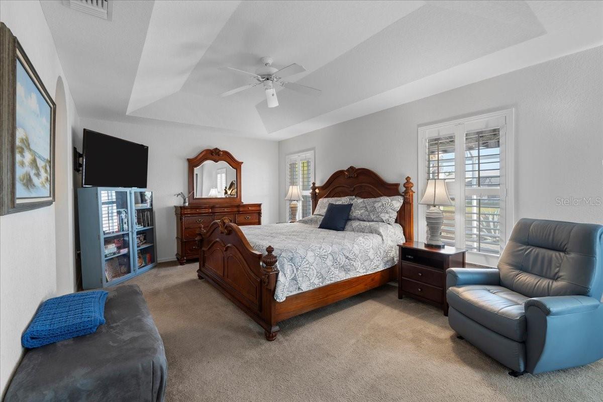 1091 ROTONDA CIR, ROTONDA WEST, FL, 33947