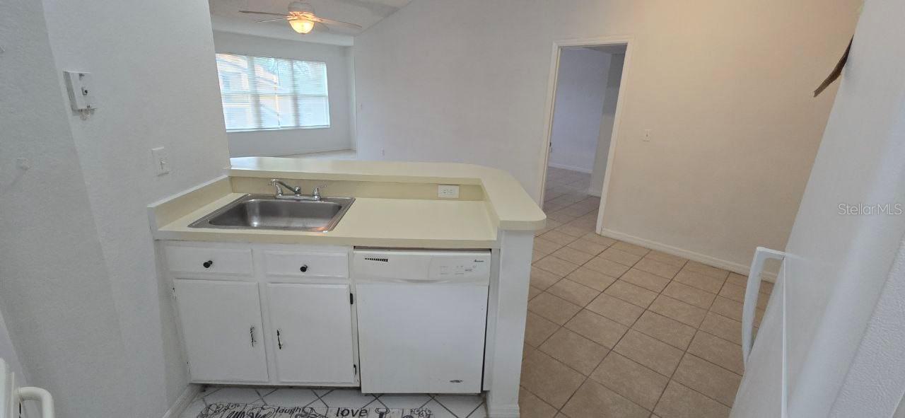 5785 GATLIN AVE #728, ORLANDO, FL, 32822