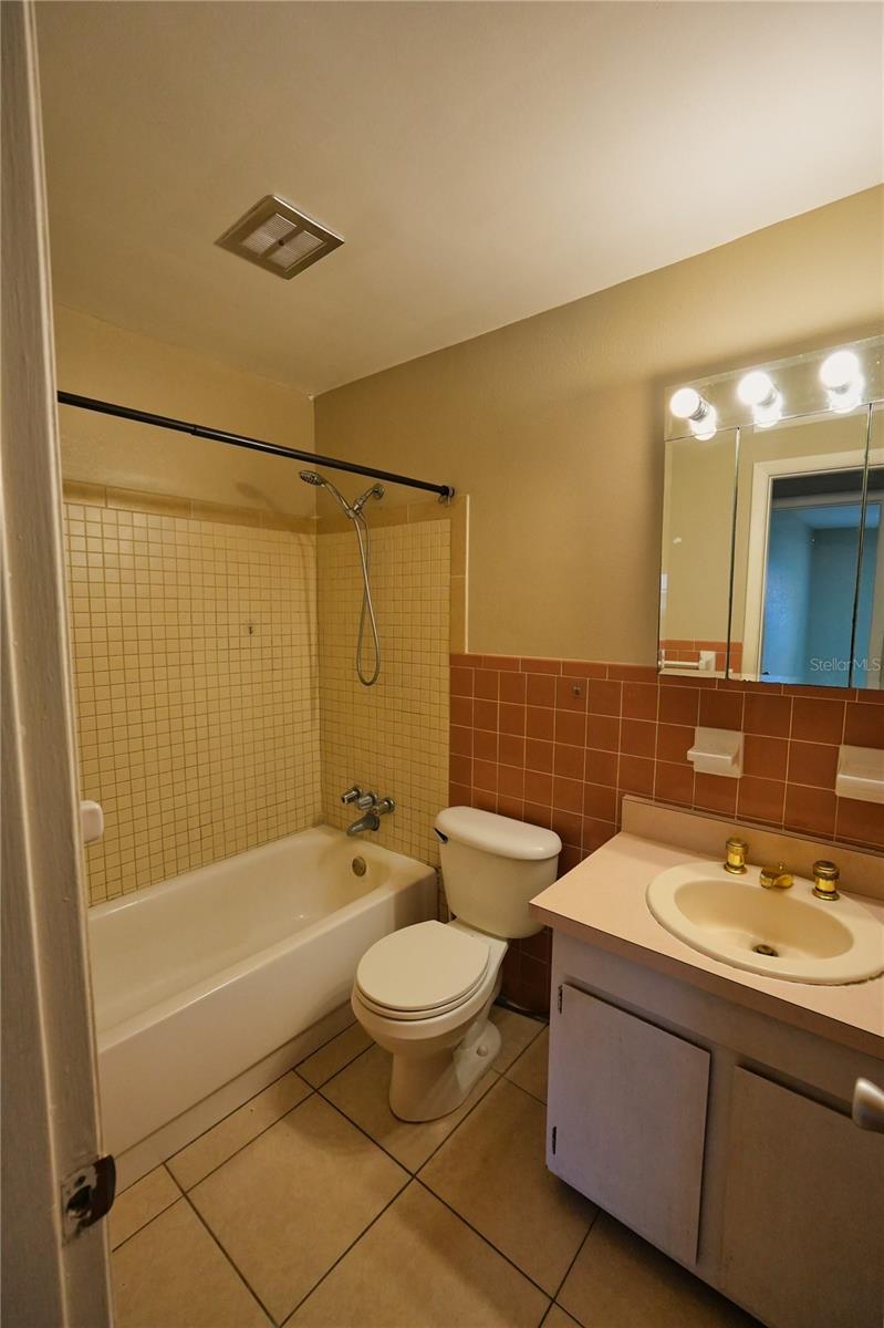 502 A ST #502, CASSELBERRY, FL, 32707