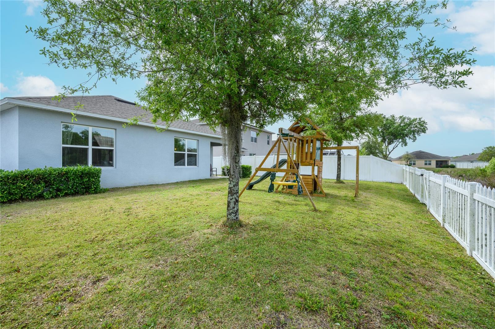 1731 POINT O WOODS CT, MOUNT DORA, FL, 32757