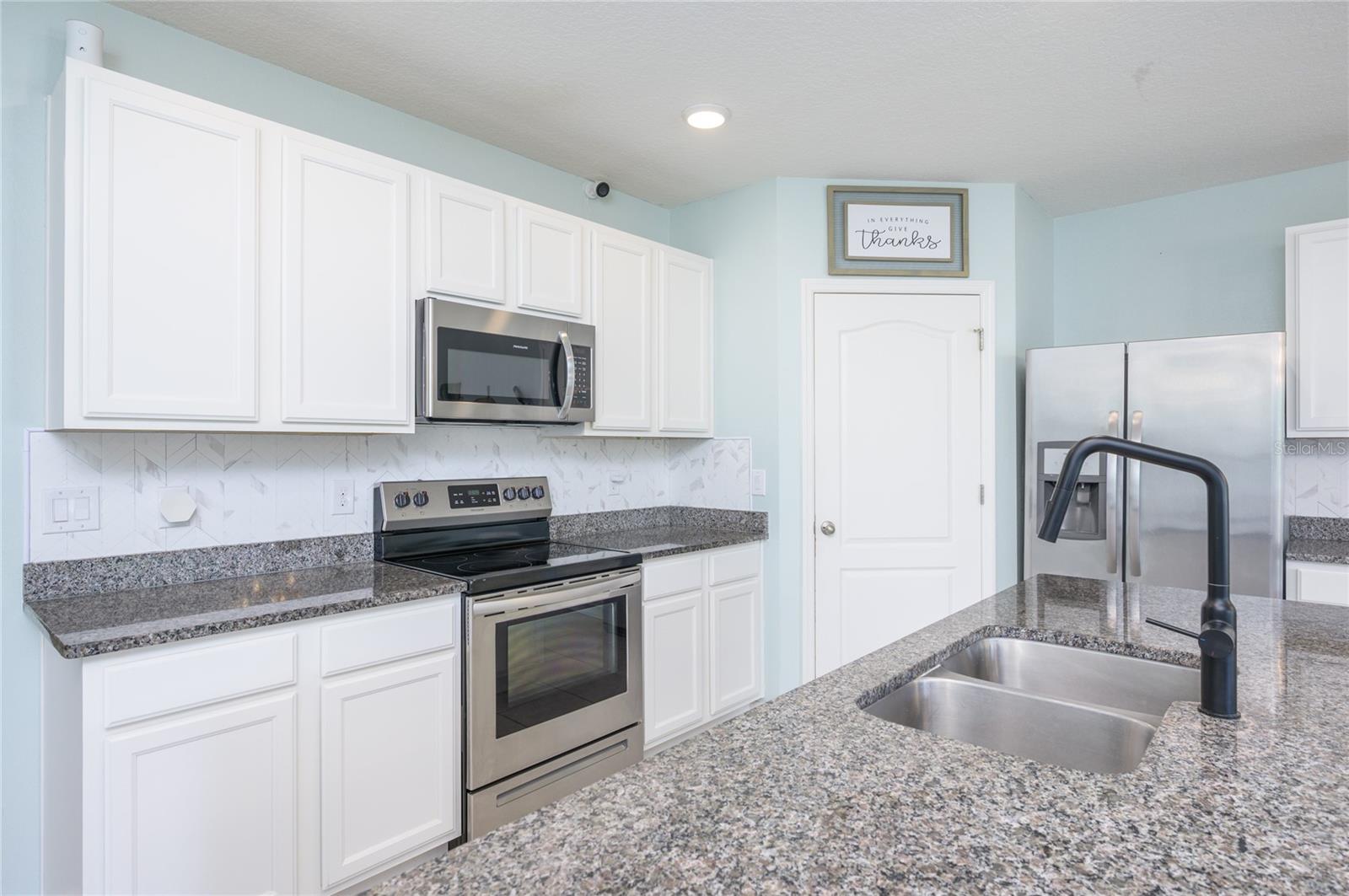 1731 POINT O WOODS CT, MOUNT DORA, FL, 32757