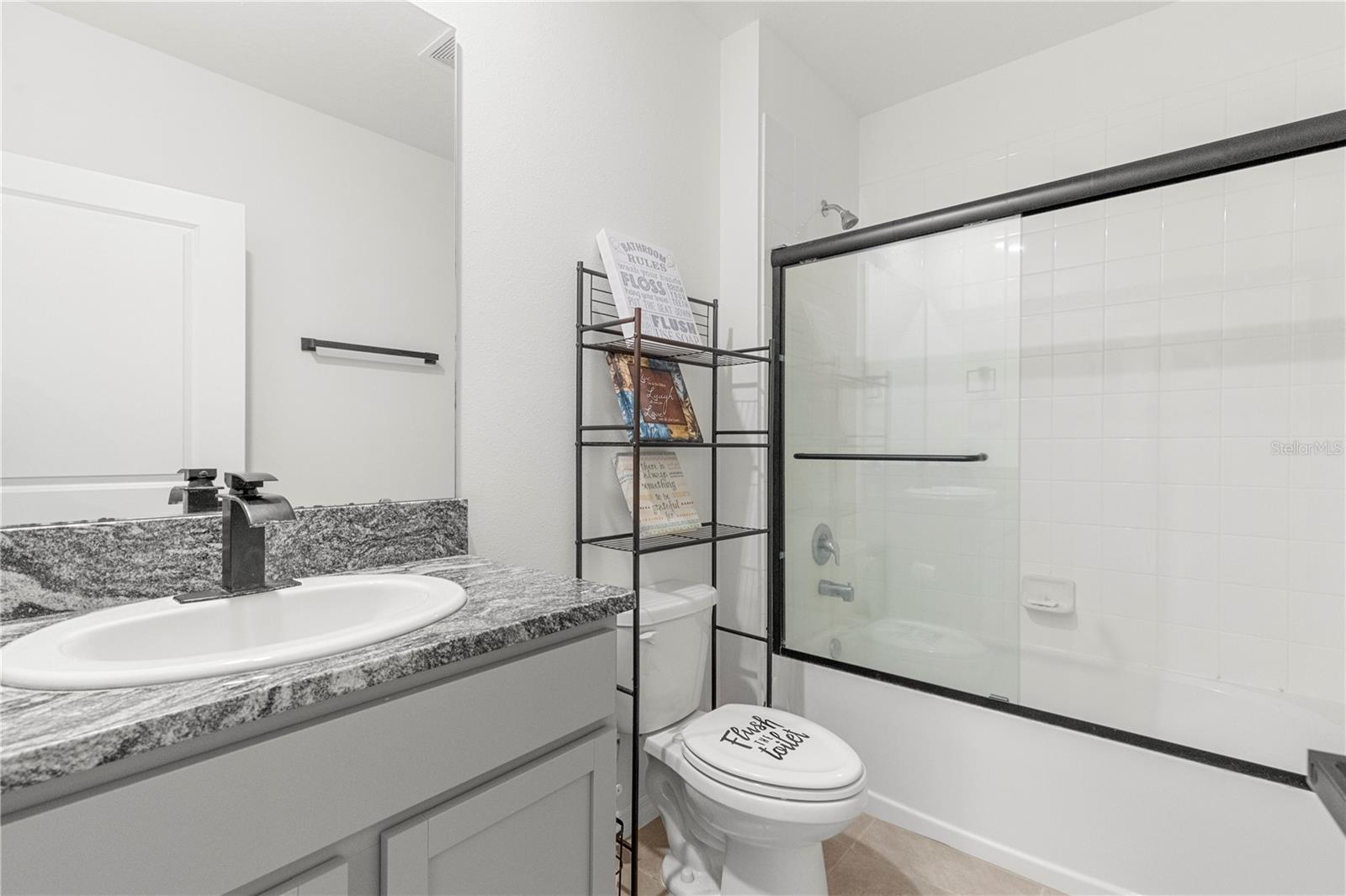 8246 DOLPHIN BLUFF BLVD, WESLEY CHAPEL, FL, 33545