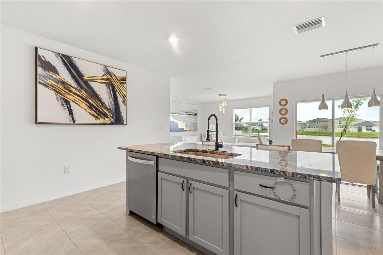 8246 DOLPHIN BLUFF BLVD, WESLEY CHAPEL, FL, 33545