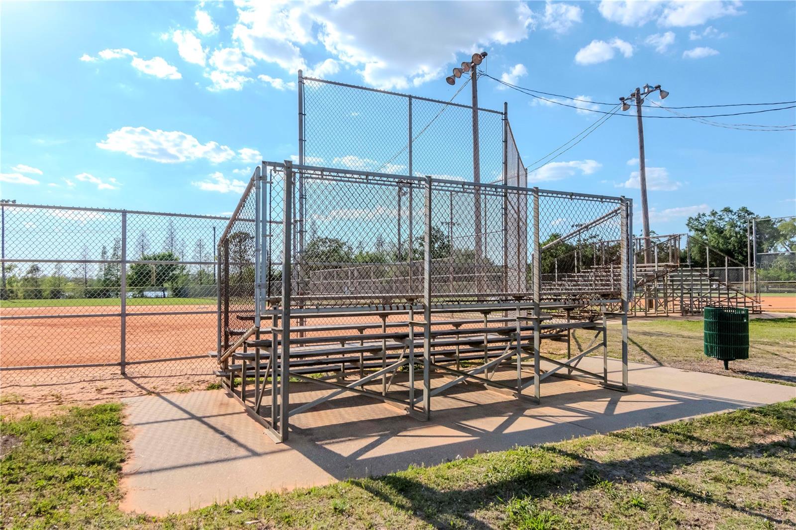 2837 BAYSHORE TRAILS DR, TAMPA, FL, 33611