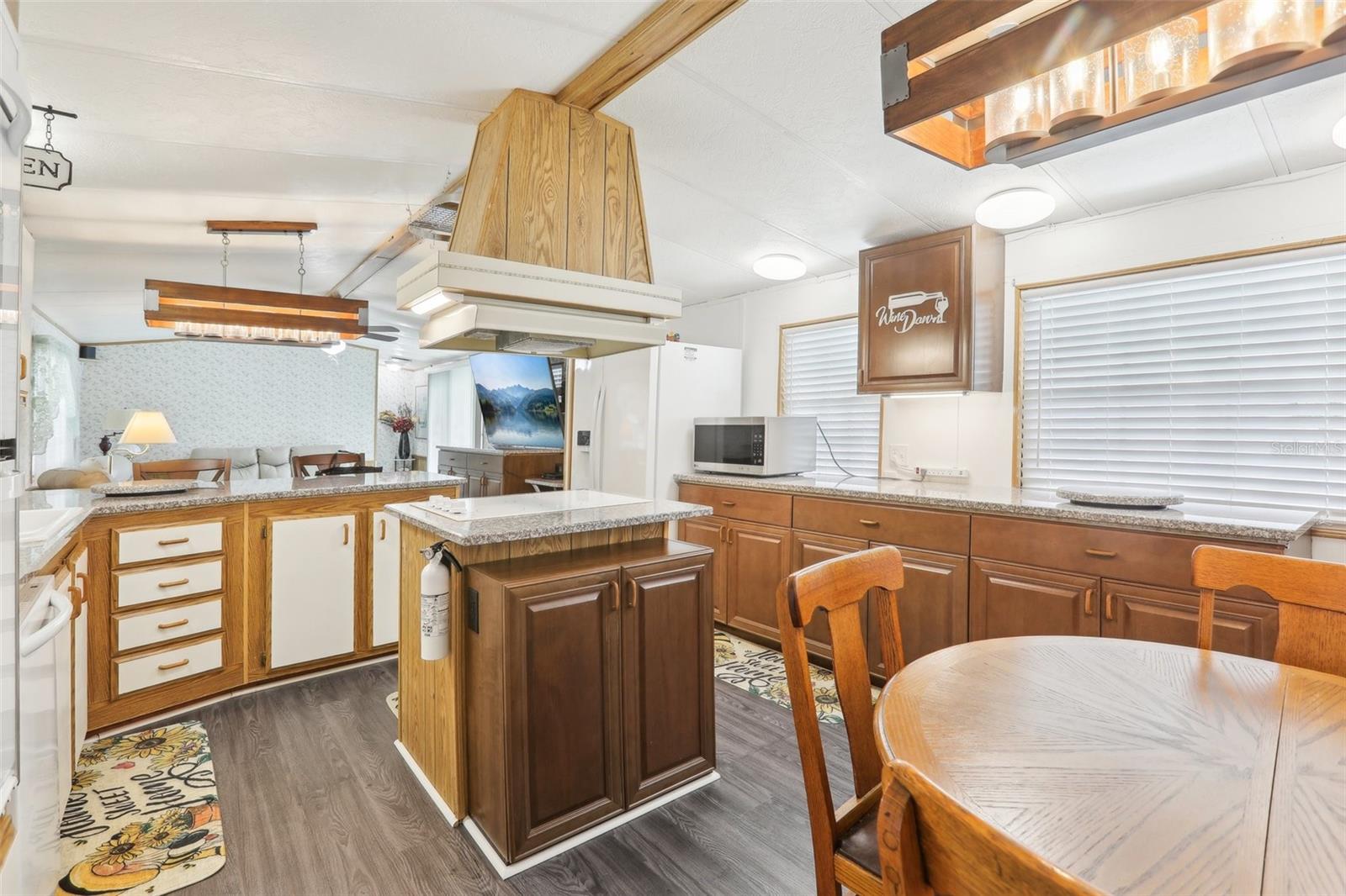 4101 JOYFUL LN, ZEPHYRHILLS, FL, 33541