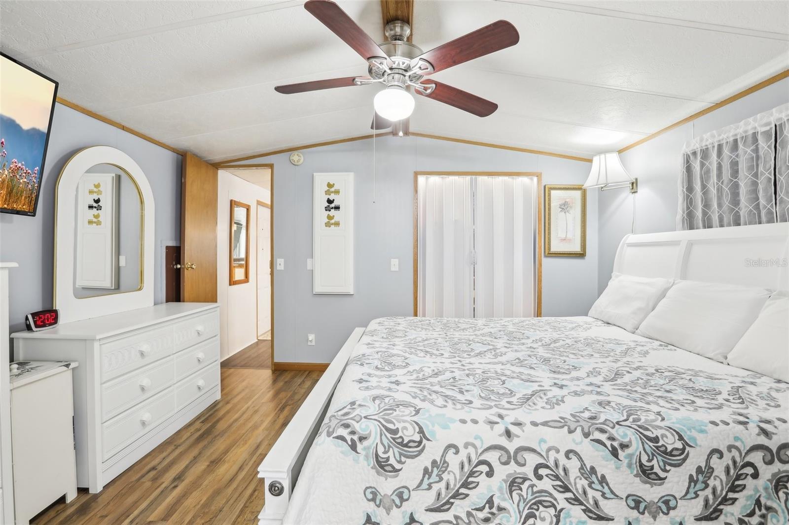 4101 JOYFUL LN, ZEPHYRHILLS, FL, 33541