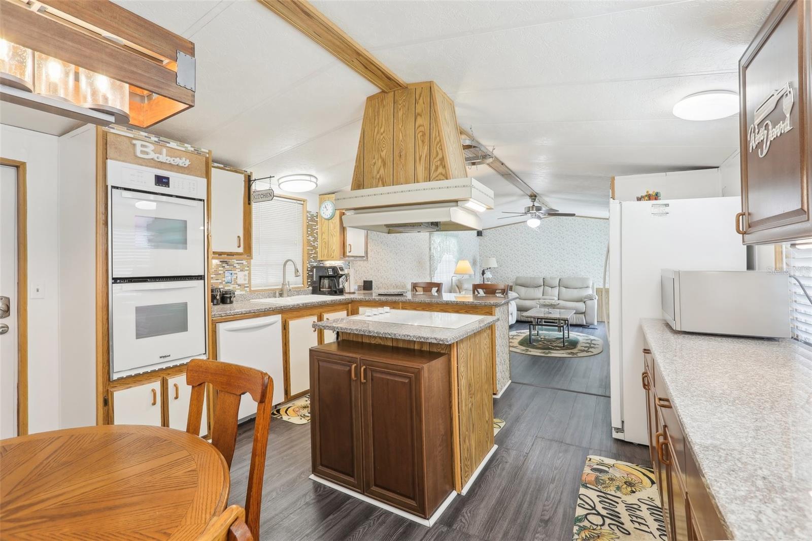 4101 JOYFUL LN, ZEPHYRHILLS, FL, 33541