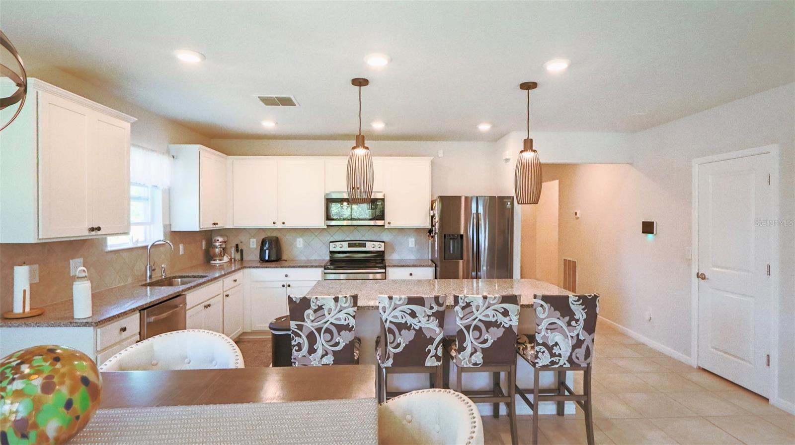 901 GOLDEN SHINER AVE, RUSKIN, FL, 33570