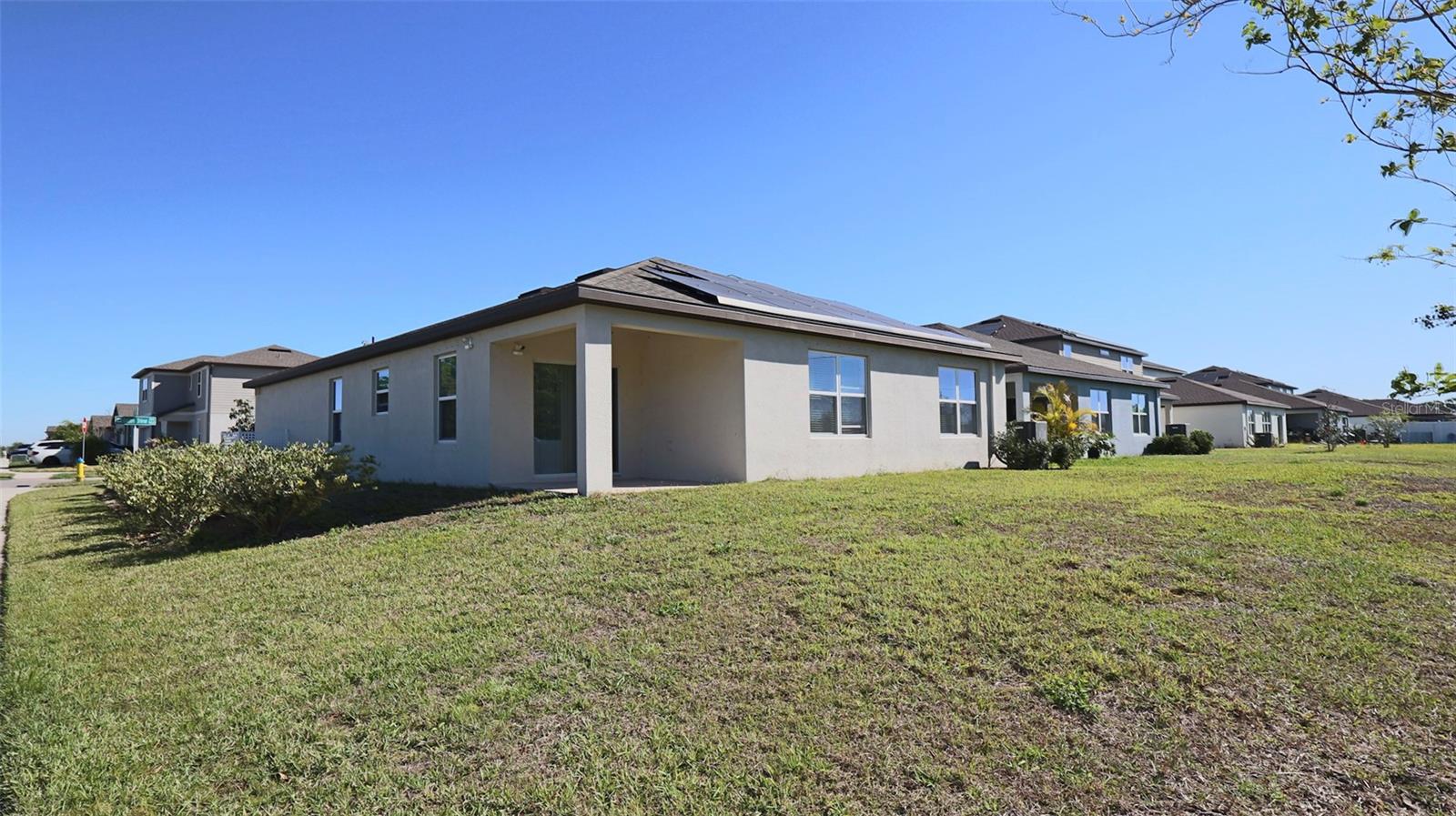 901 GOLDEN SHINER AVE, RUSKIN, FL, 33570