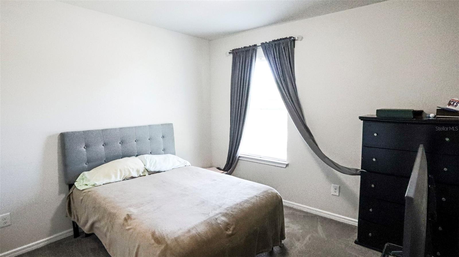 901 GOLDEN SHINER AVE, RUSKIN, FL, 33570