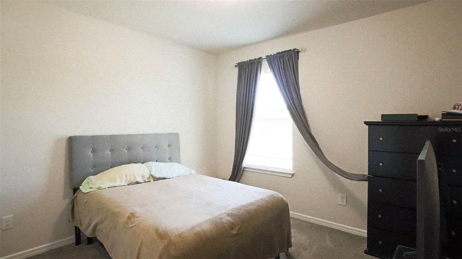 901 GOLDEN SHINER AVE, RUSKIN, FL, 33570