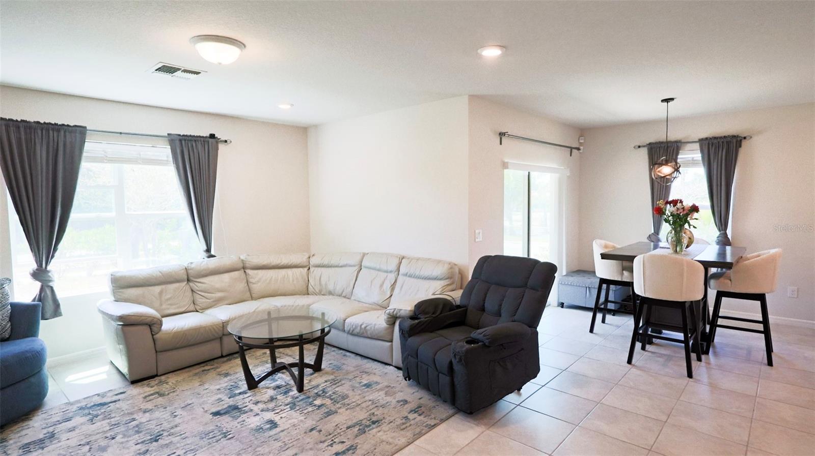 901 GOLDEN SHINER AVE, RUSKIN, FL, 33570