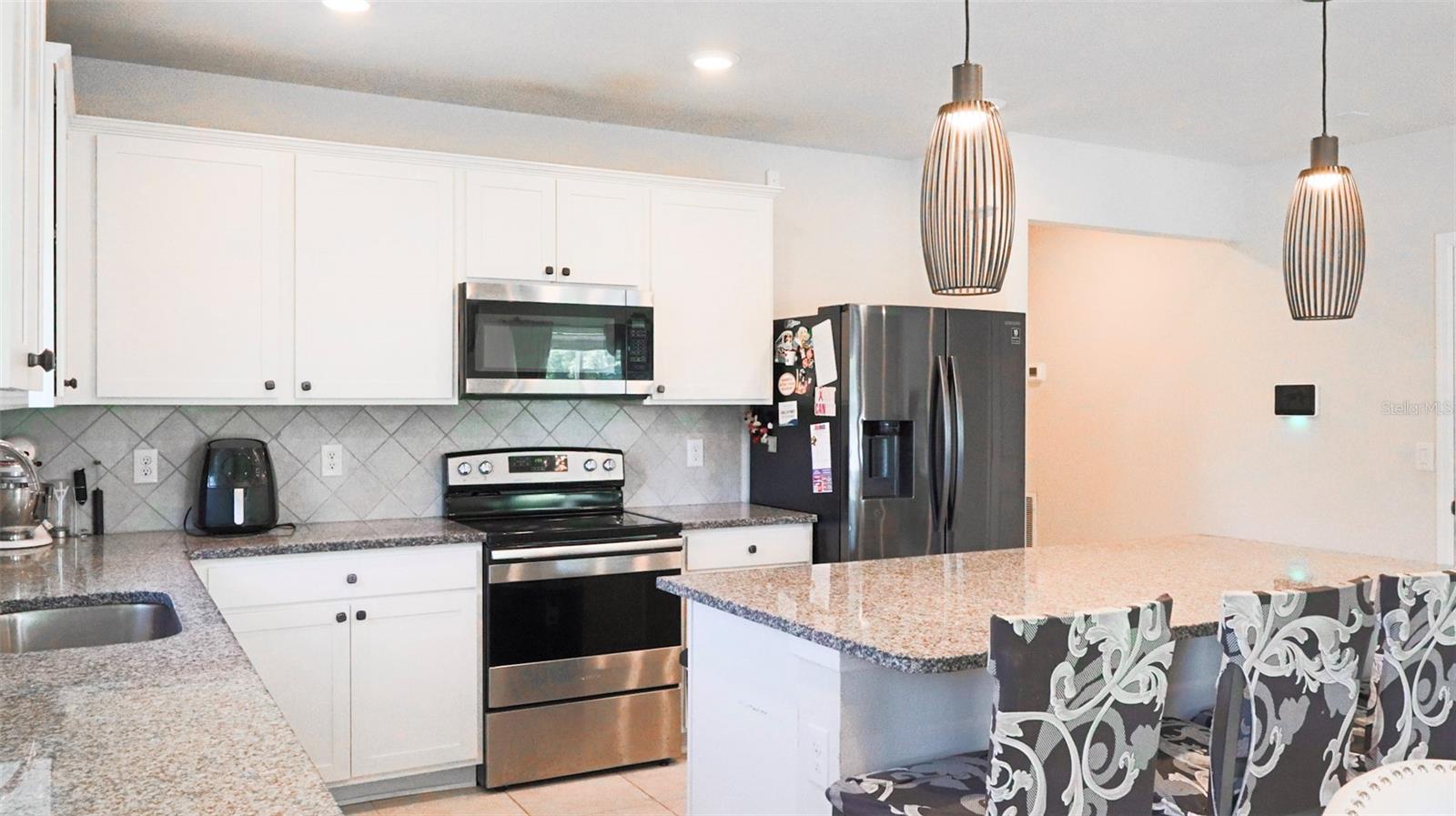 901 GOLDEN SHINER AVE, RUSKIN, FL, 33570