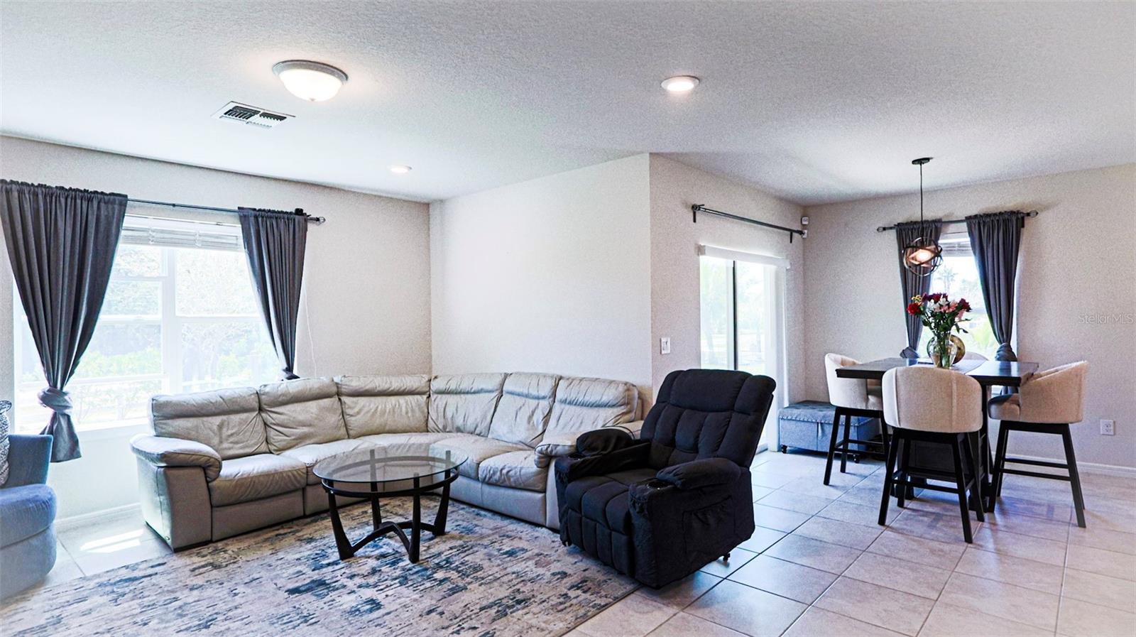 901 GOLDEN SHINER AVE, RUSKIN, FL, 33570