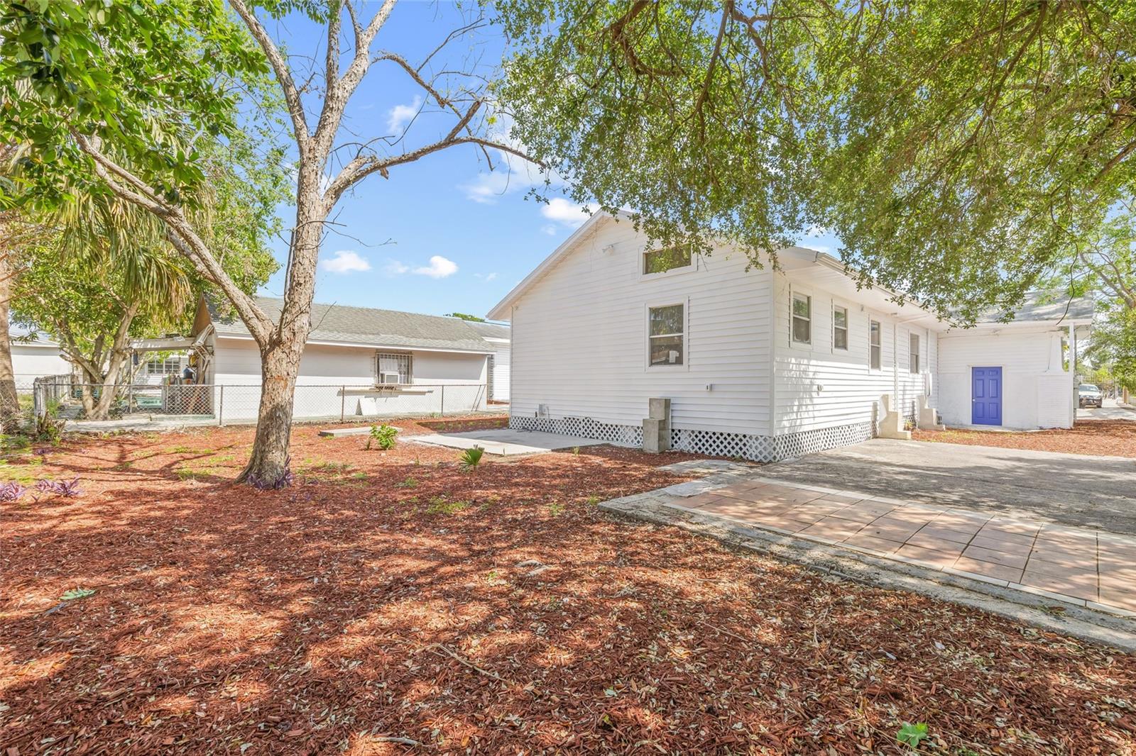 1314 E LOUISE AVE, TAMPA, FL, 33603