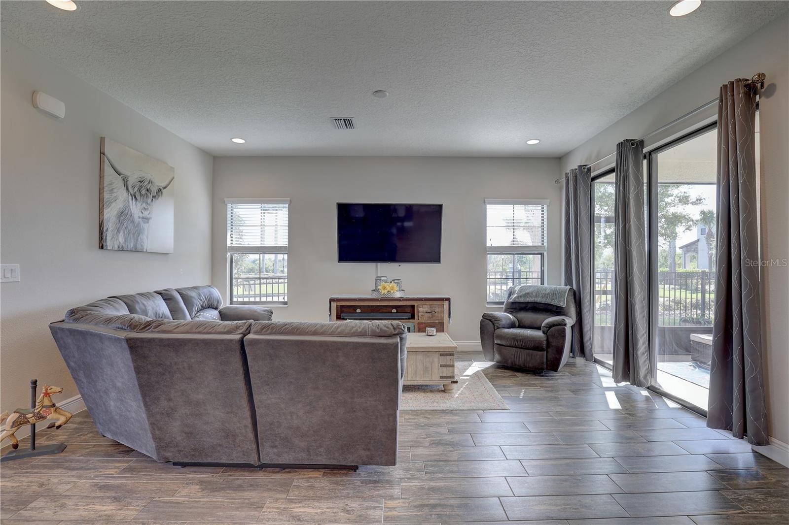12421 TRIPLE CREEK BLVD, RIVERVIEW, FL, 33579