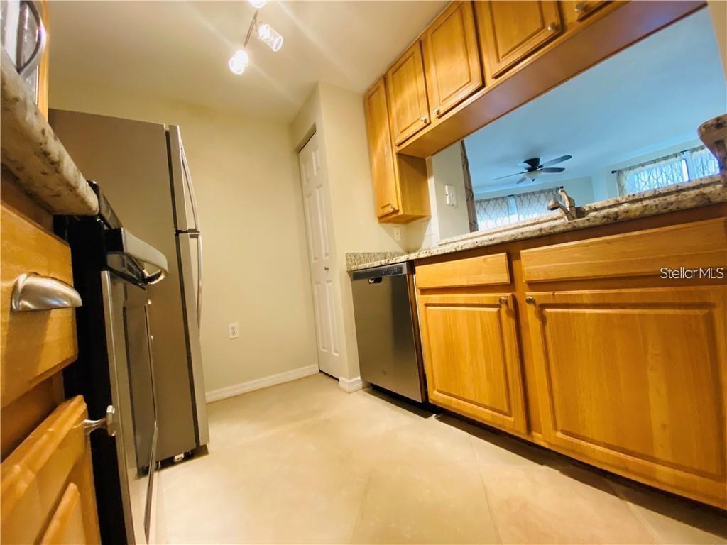 5655 BENTGRASS DR #9-111, SARASOTA, FL, 34235