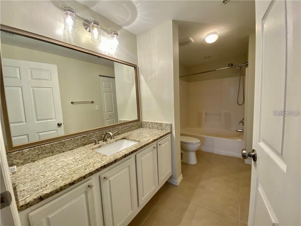 5655 BENTGRASS DR #9-111, SARASOTA, FL, 34235