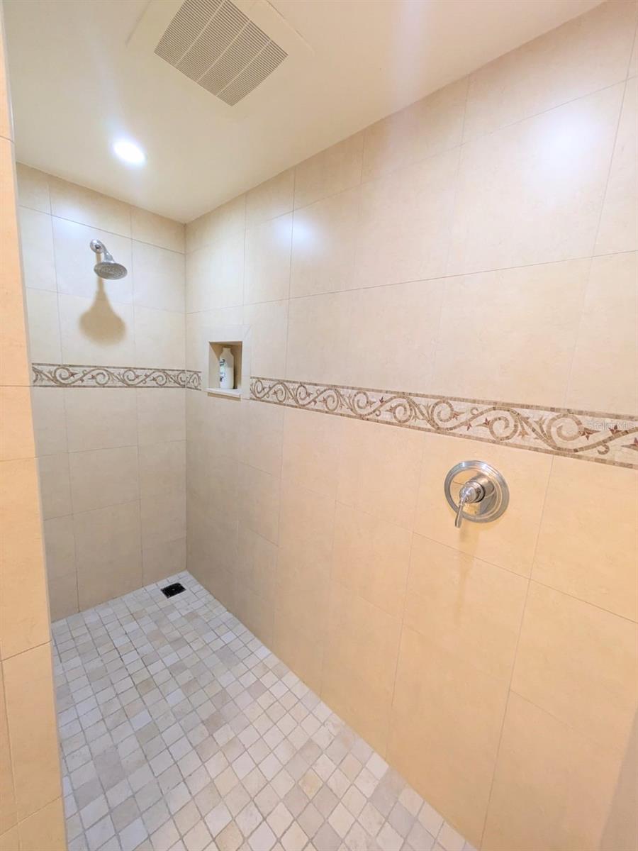 7593 GATHERING DR #707, REUNION, FL, 34747