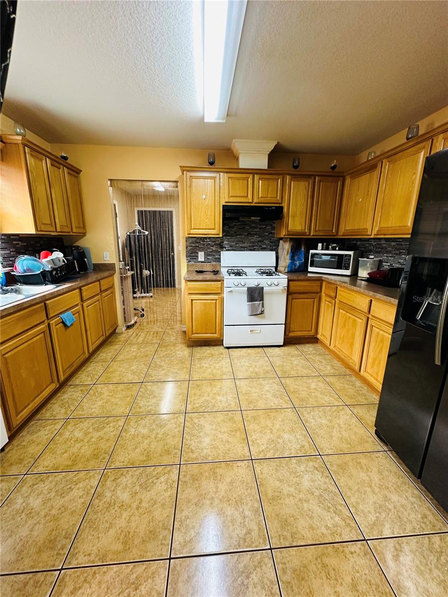 1144 N FLORENCE AVE, LAKELAND, FL, 33805