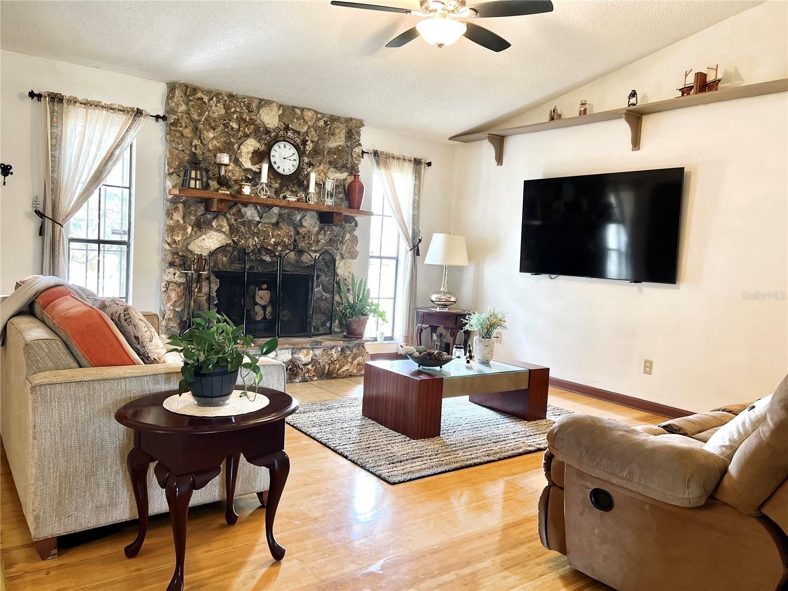 203 MCVAY DR, SANFORD, FL, 32773