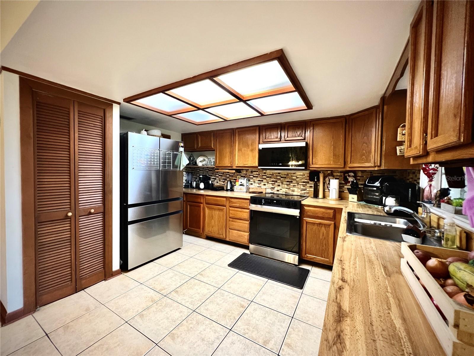 203 MCVAY DR, SANFORD, FL, 32773