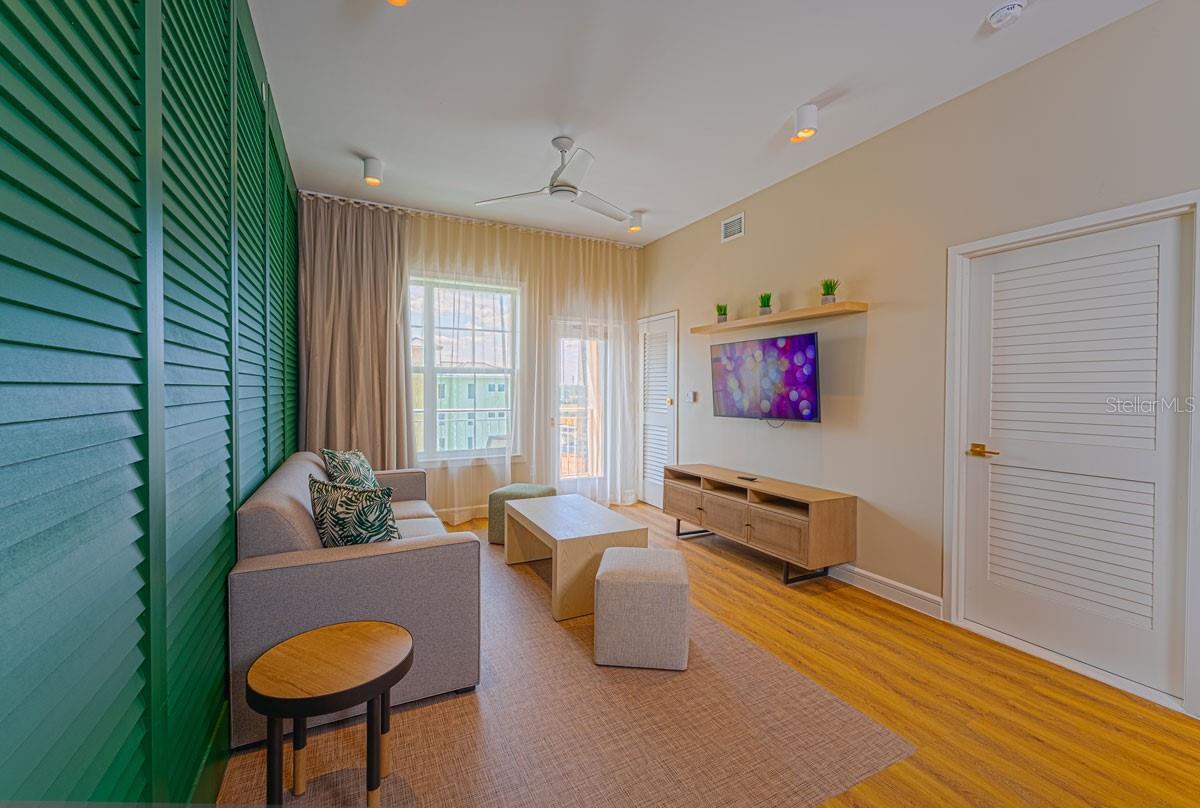 3151 SUNSET WALK DR #518, KISSIMMEE, FL, 34747