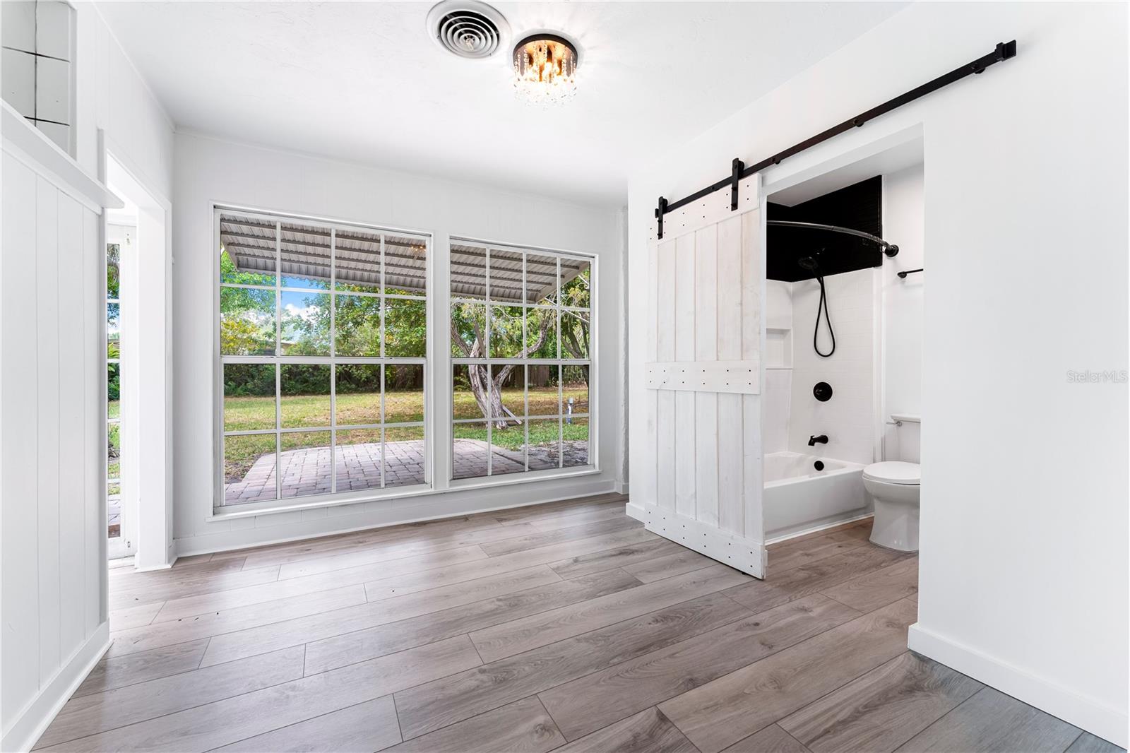 2225 ALICE RD, SARASOTA, FL, 34231